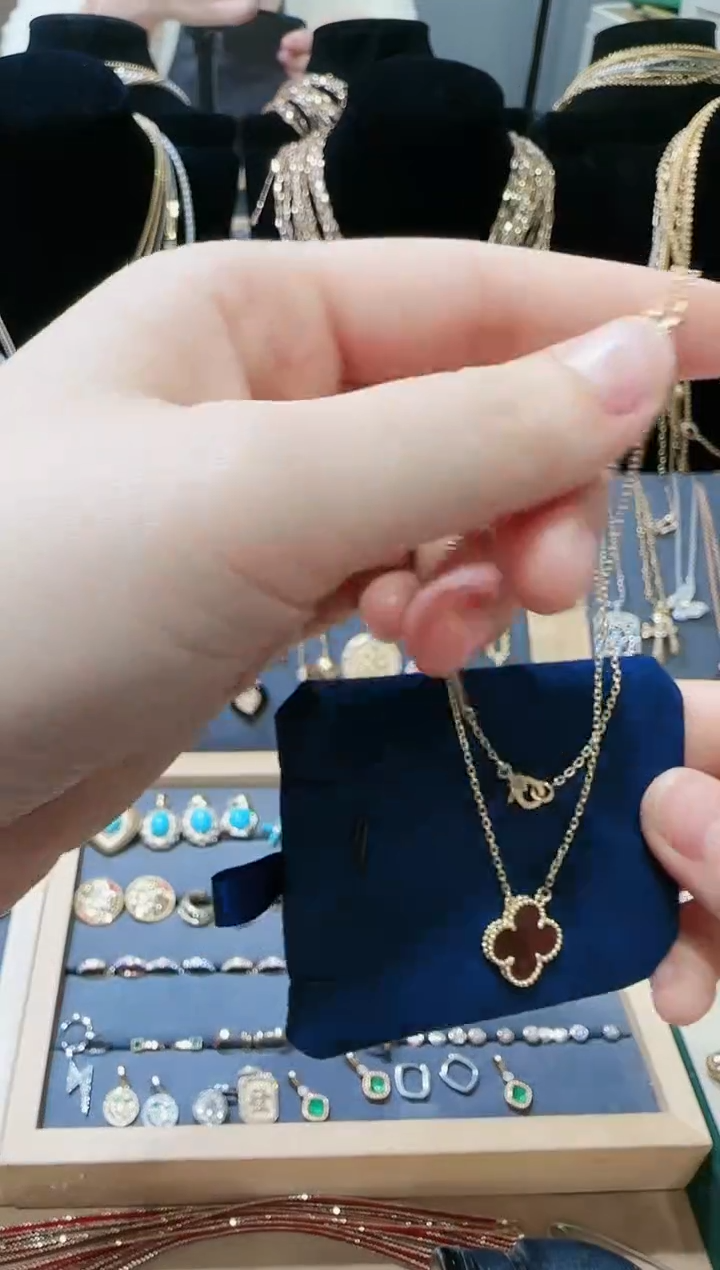 【闪购商品】玛瑙/玉髓项链18K金镶嵌玛瑙项链