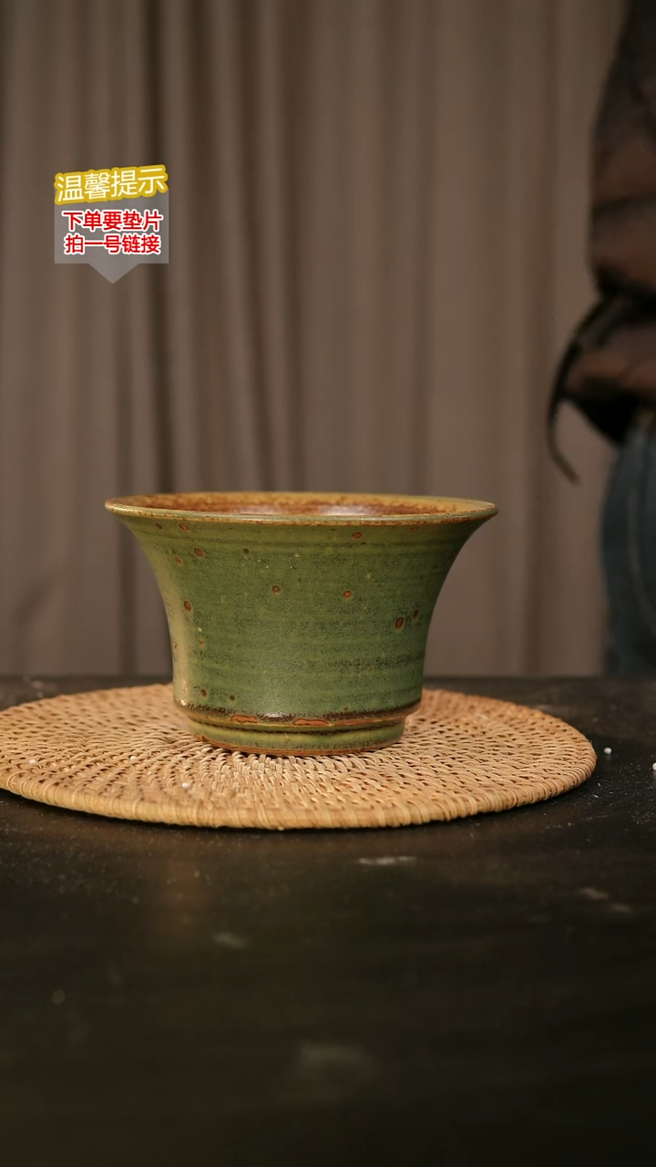 瓷片内口径约14-15  外高约9-10