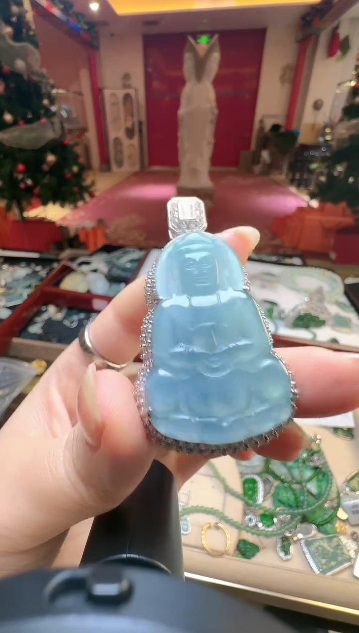 【闪购商品】翡翠吊坠(不含链)未镶嵌翡翠