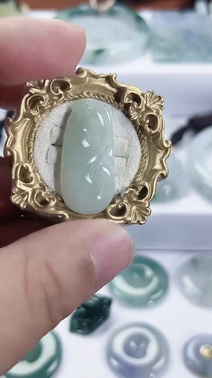 颈饰未镶嵌翡翠天然缅甸A货翡翠