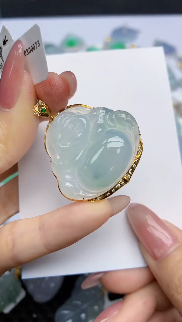 【闪购商品】翡翠挂件18K金镶嵌天然翡翠A货