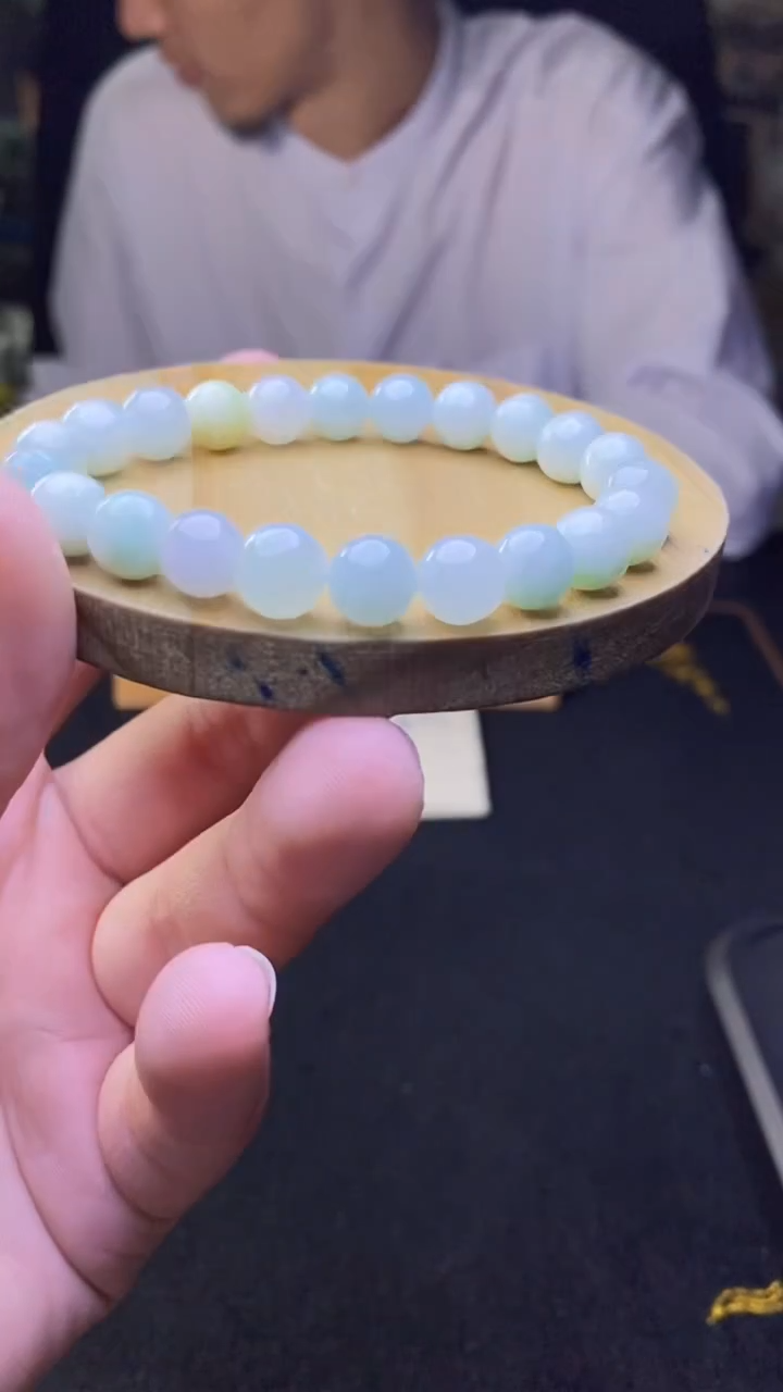 定制翡翠未镶嵌天然缅甸A货翡翠，多样性发货，拍一发一