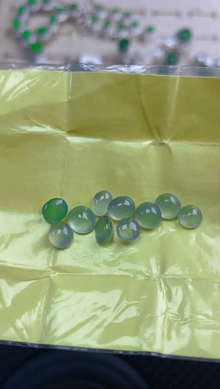 定制翡翠未镶嵌天然翡翠蛋93