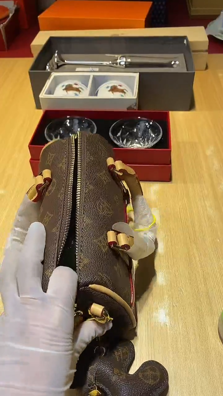 瓷片生活的本意是开心啊@@1