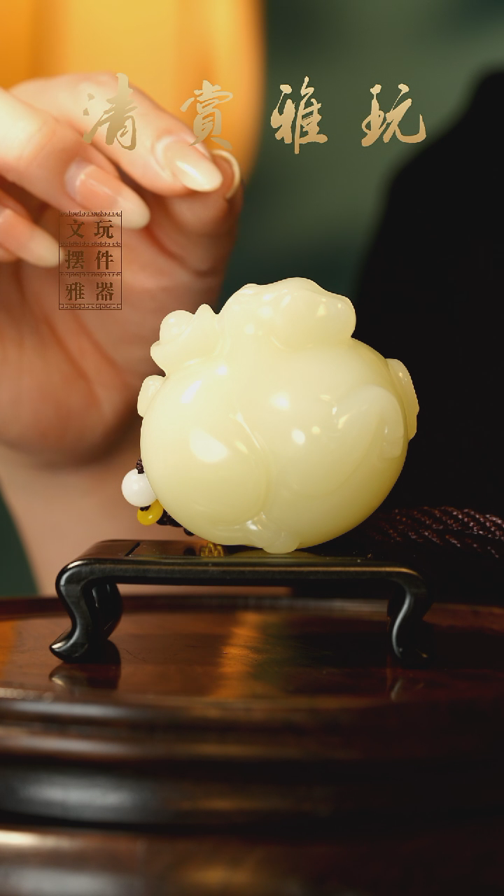 玉《马背元宝唐马》手把件摆件