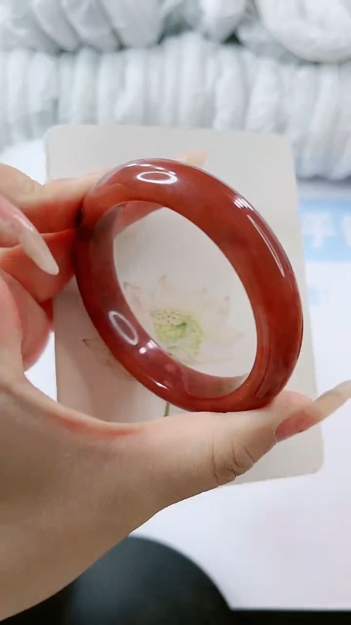 【闪购商品】石英质玉手镯未镶嵌多样性发货L580