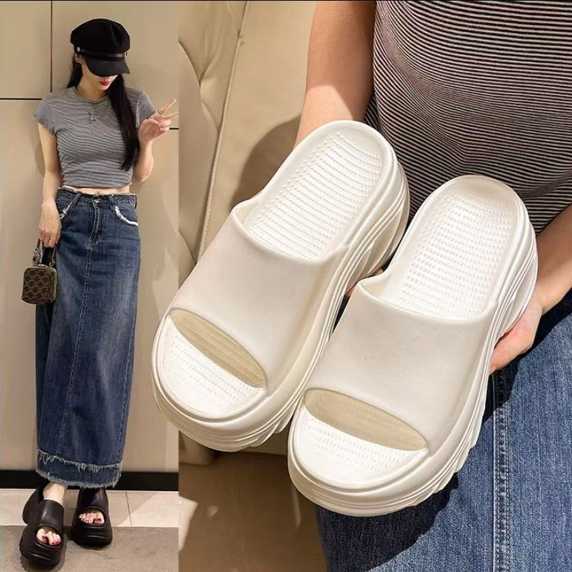 【卡蔻】女款厚底纯色凉拖（8cm跟高）踩屎感