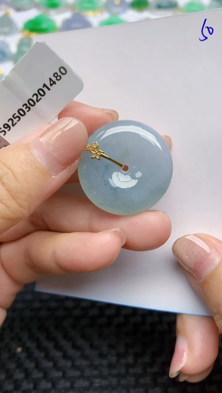 【闪购商品】翡翠颈饰18K金镶嵌天然A货翡翠 50