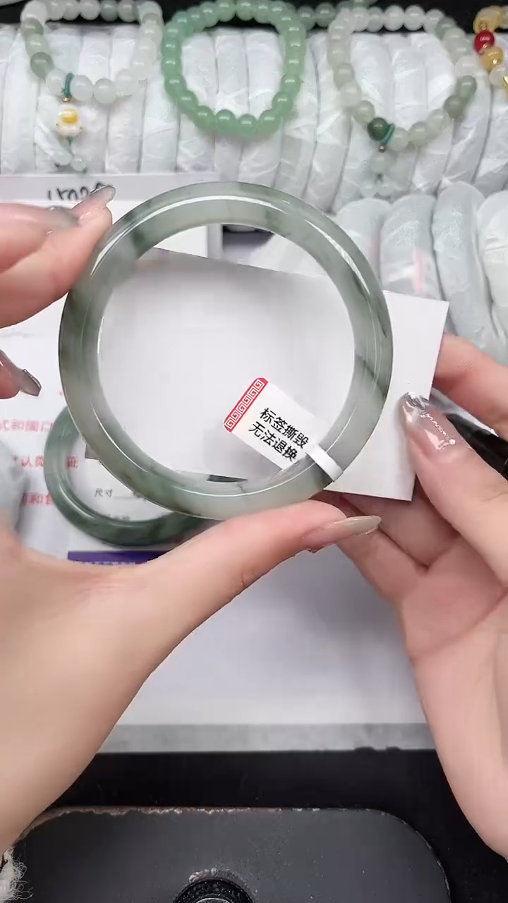 未镶嵌手镯石英质玉319-60/61
