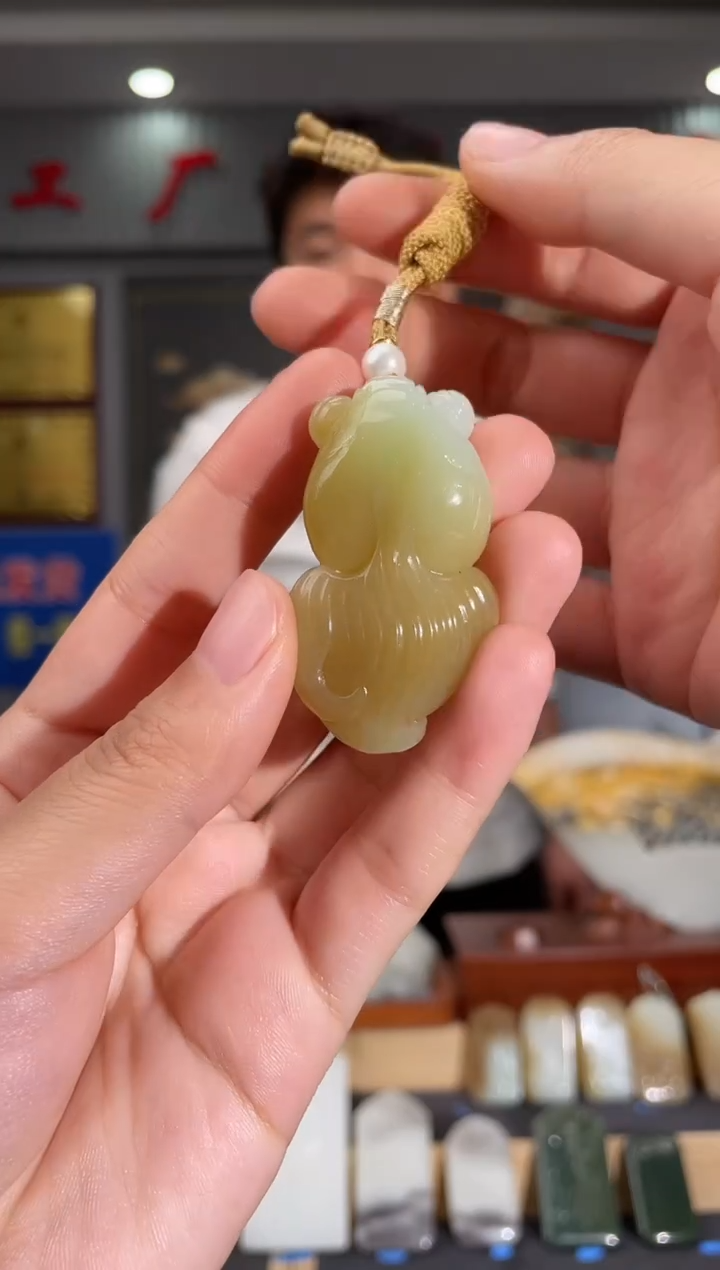 【闪购商品】和田玉颈饰未镶嵌拍一发一 多样性发货