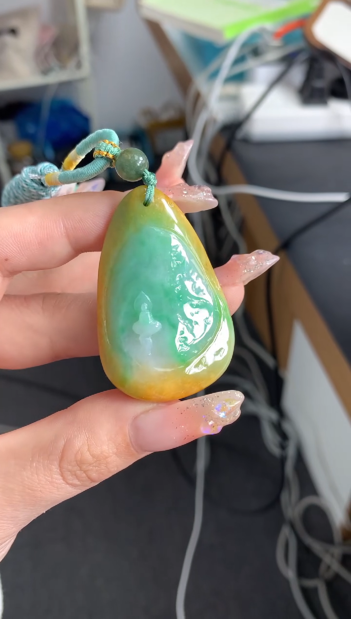 【闪购商品】翡翠颈饰未镶嵌48小时鉴赏期