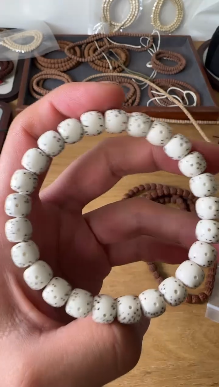 【闪购商品】星月菩提吊坠通体留白星月单圈就一个