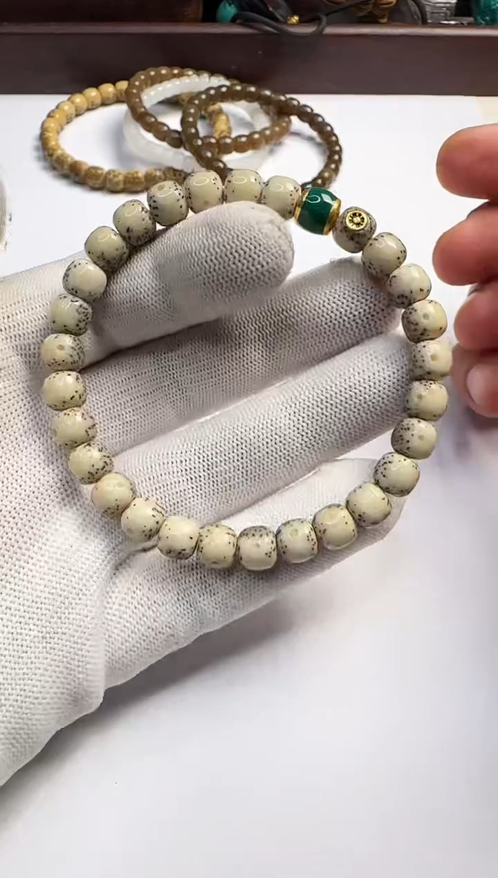 【闪购商品】菩提手串未镶嵌11111111444525