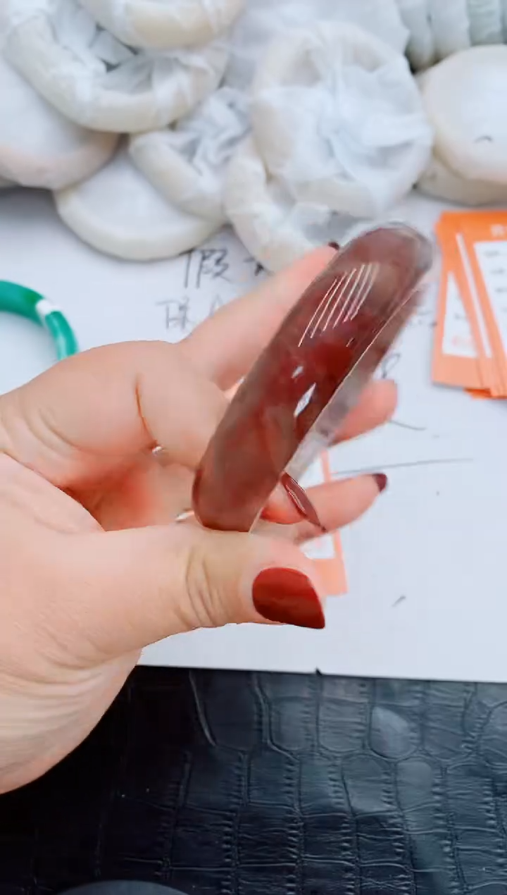 【闪购商品】石英质玉手镯未镶嵌T135-60-61