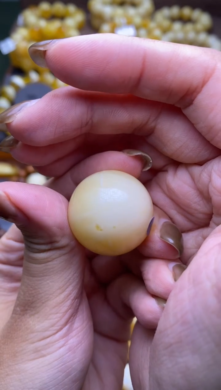 【闪购商品】琥珀裸石未镶嵌大小姐珠宝严选36