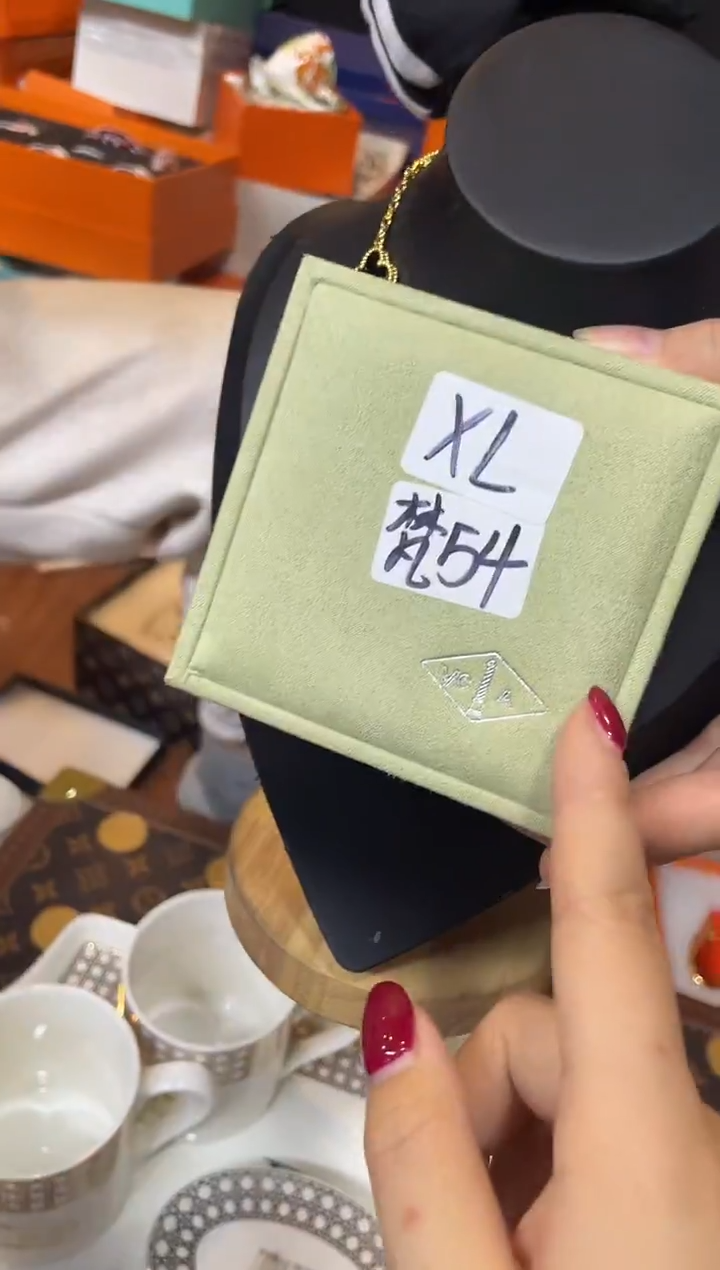 杯鸿辉家品牌瓷器，京东包邮！