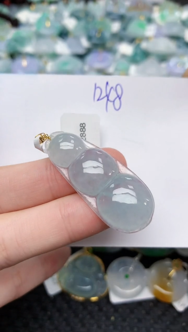 颈饰18K金镶嵌翡翠天然缅甸A货翡翠百元以上9元证书费自理