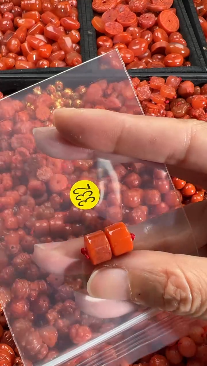 【闪购商品】南红玛瑙颈饰未镶嵌1