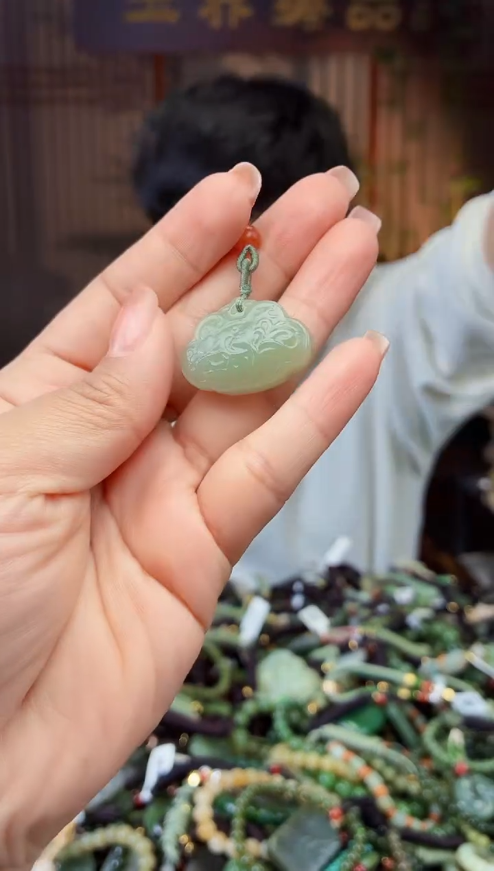 颈饰未镶嵌和田玉多样性发货拍一发一