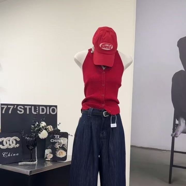 【美式辣妹】法式V领无袖修身显瘦背心上衣-2201