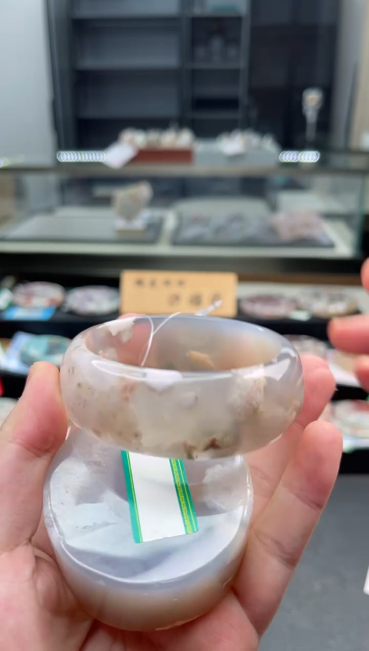 石英质玉手镯未镶嵌58圈口（赠送镯心）6236182