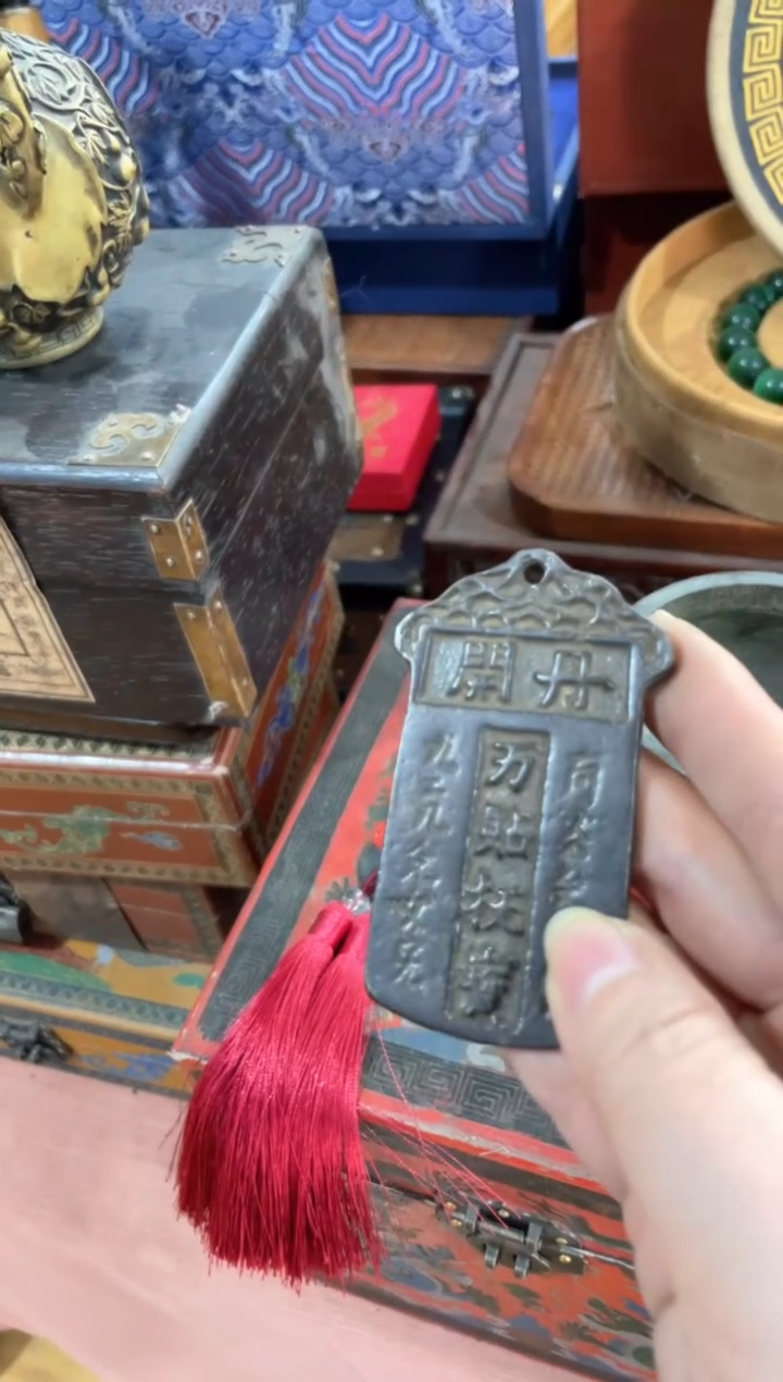 【闪购商品】1宫廷影视老旧工艺摆件