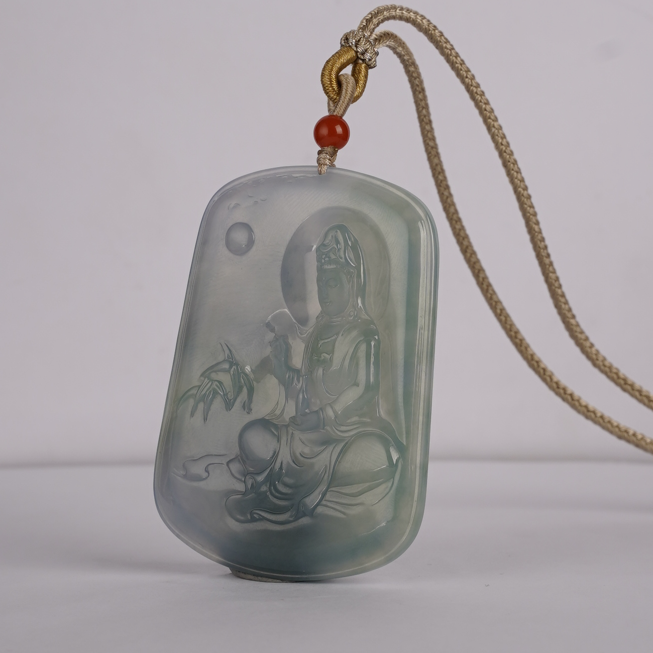 XW12004二十世纪翡翠观音牌吊坠