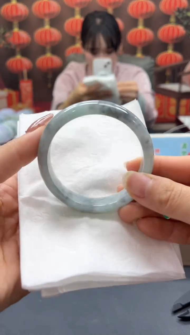 【闪购商品】翡翠手镯未镶嵌00009526