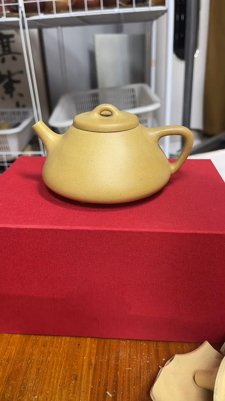 茶壶紫砂微瑕本绿子冶石瓢