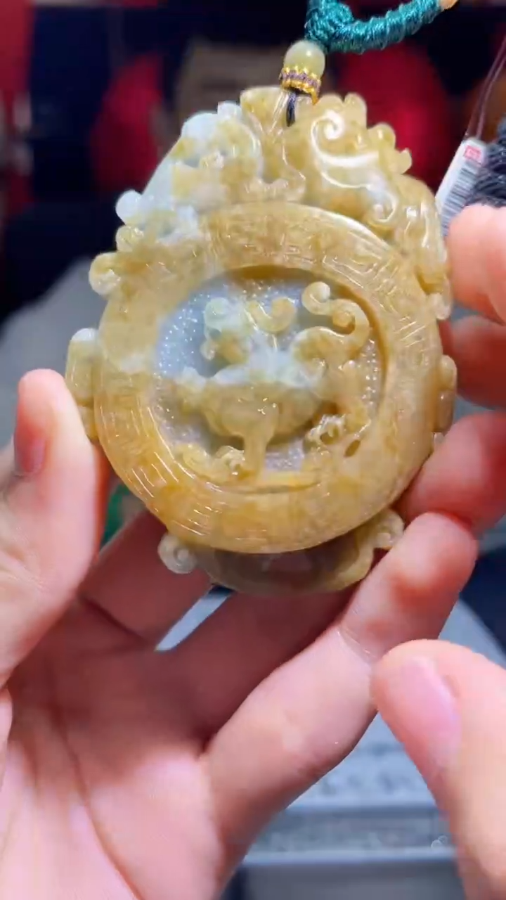 【闪购商品】翡翠吊坠(不含链)未镶嵌Q9