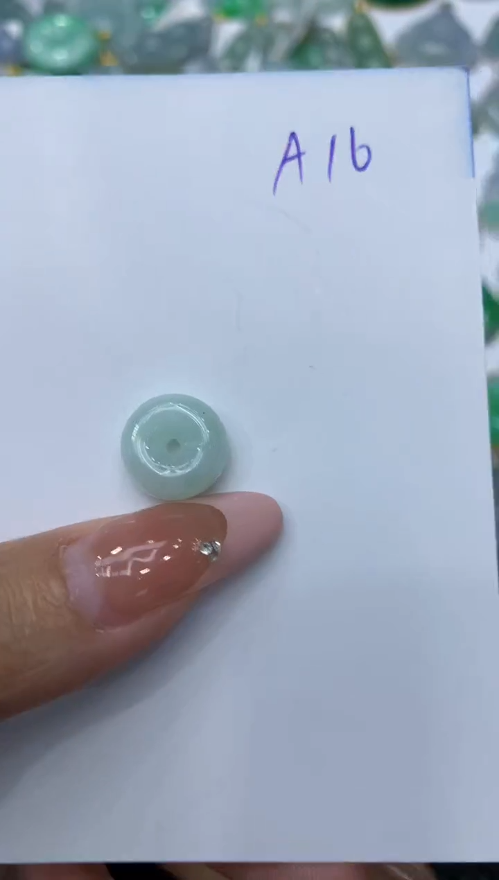 【闪购商品】翡翠颈饰未镶嵌111111111