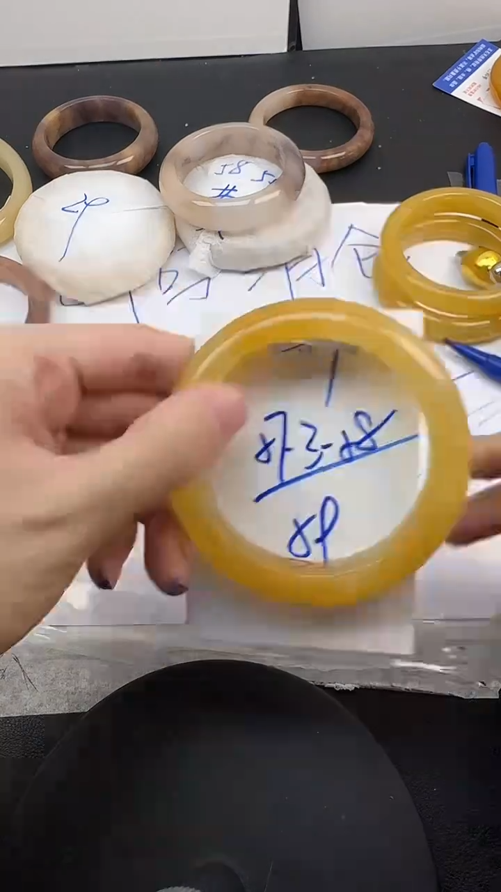 未镶嵌手镯石英质玉47/57-58