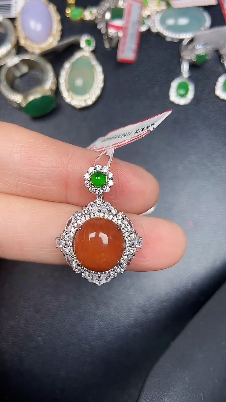 银S925镶嵌戒指翡翠1300