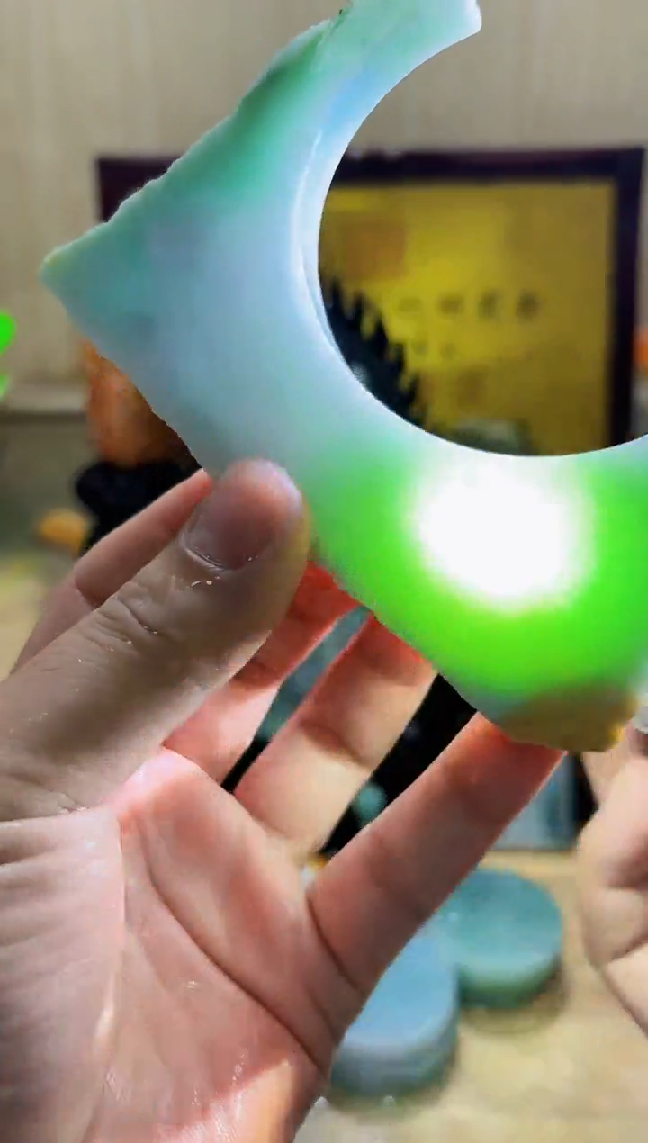 颈饰未镶嵌翡翠A货常星4311