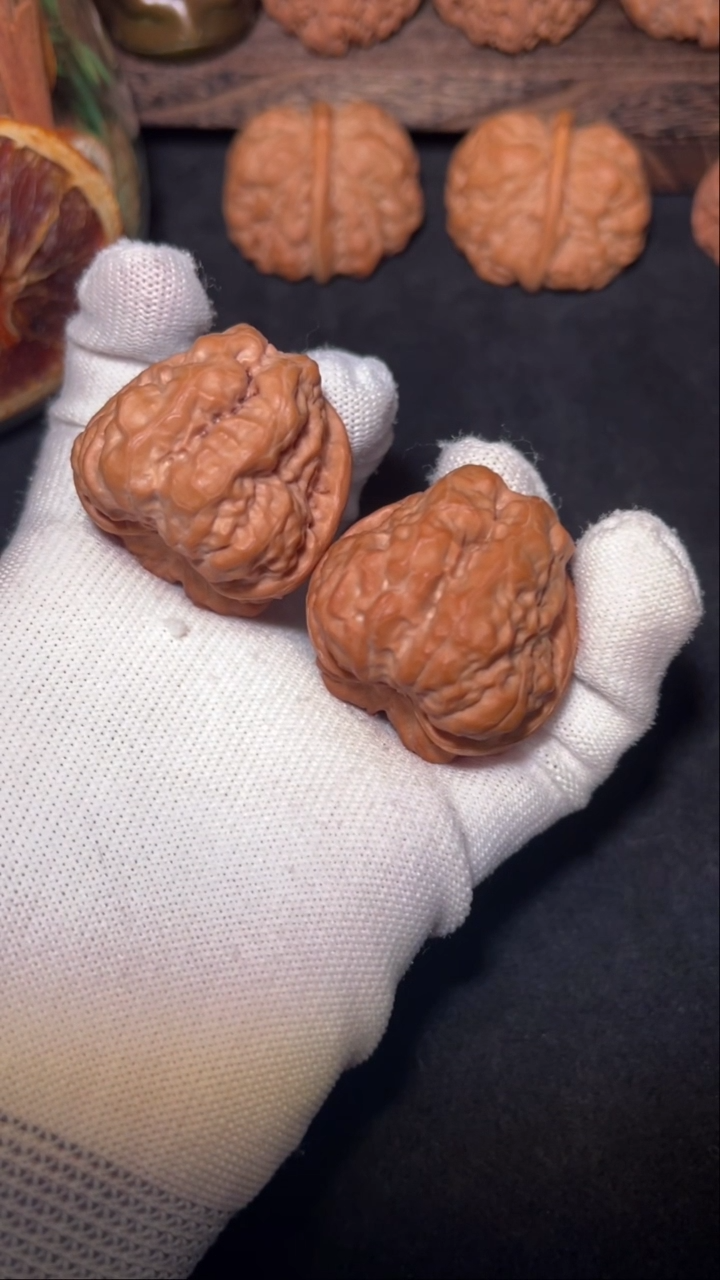 把件文玩核桃精品三角蛙八眼八腿四开背边38