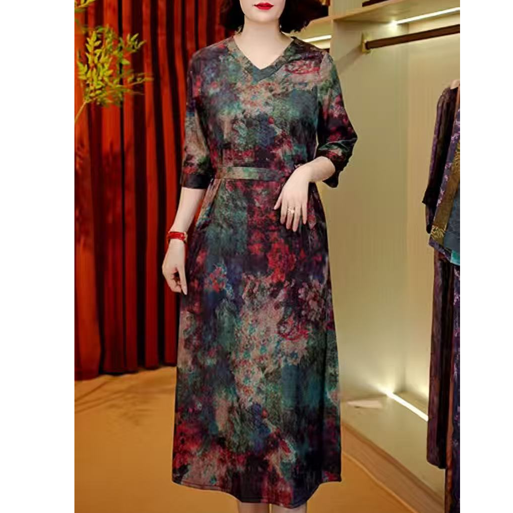 211【倩】百搭时尚简约休闲显瘦遮肉减龄连衣裙