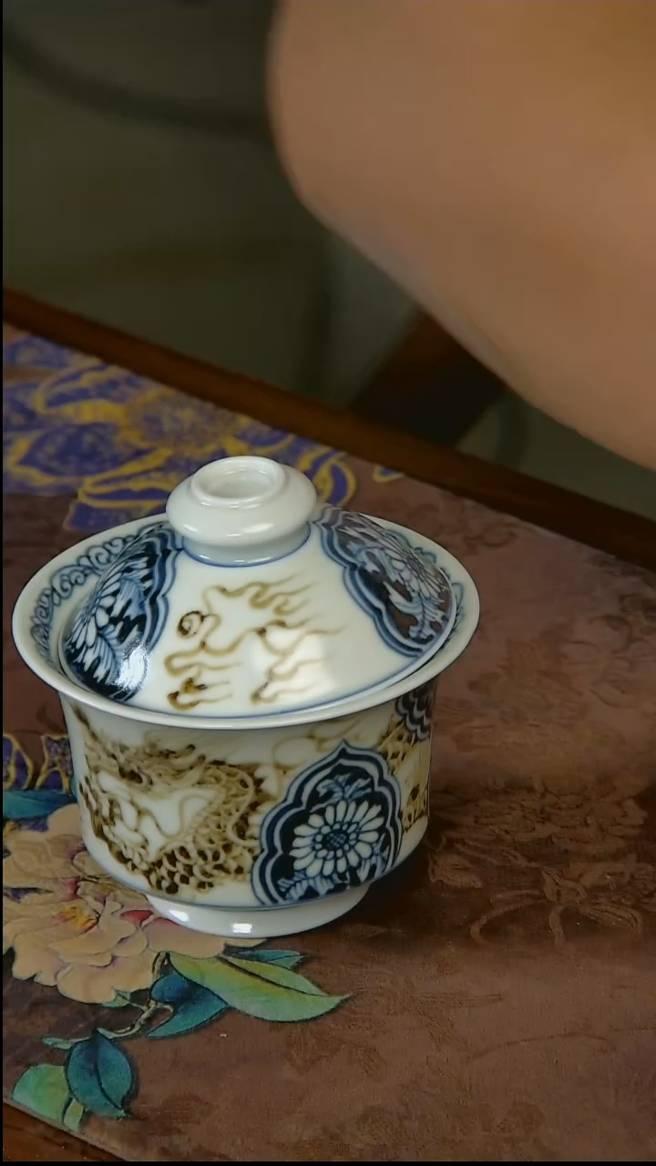 杯手工手绘杯杯很美丽