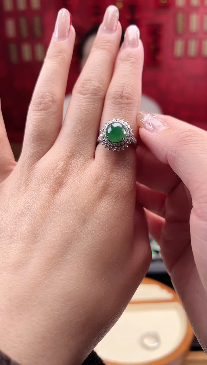 【闪购商品】翡翠戒指18K金镶嵌戒指