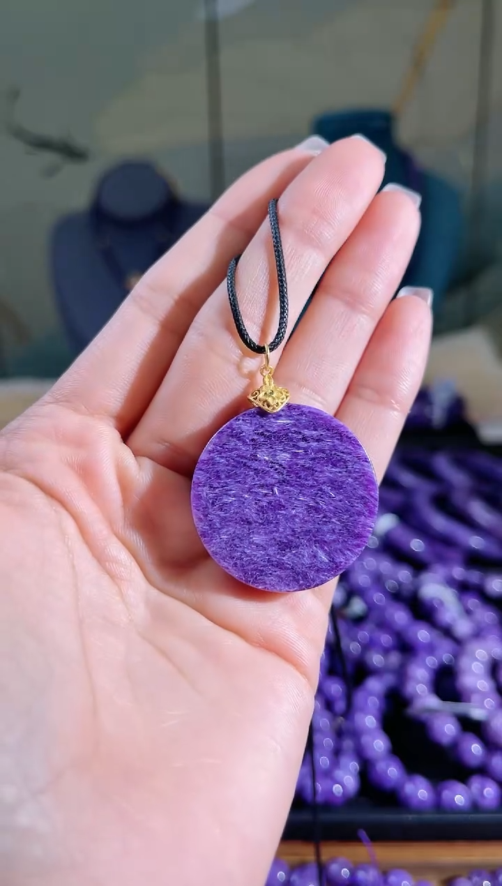 【闪购商品】查罗石（紫龙晶）吊坠未镶嵌圆牌