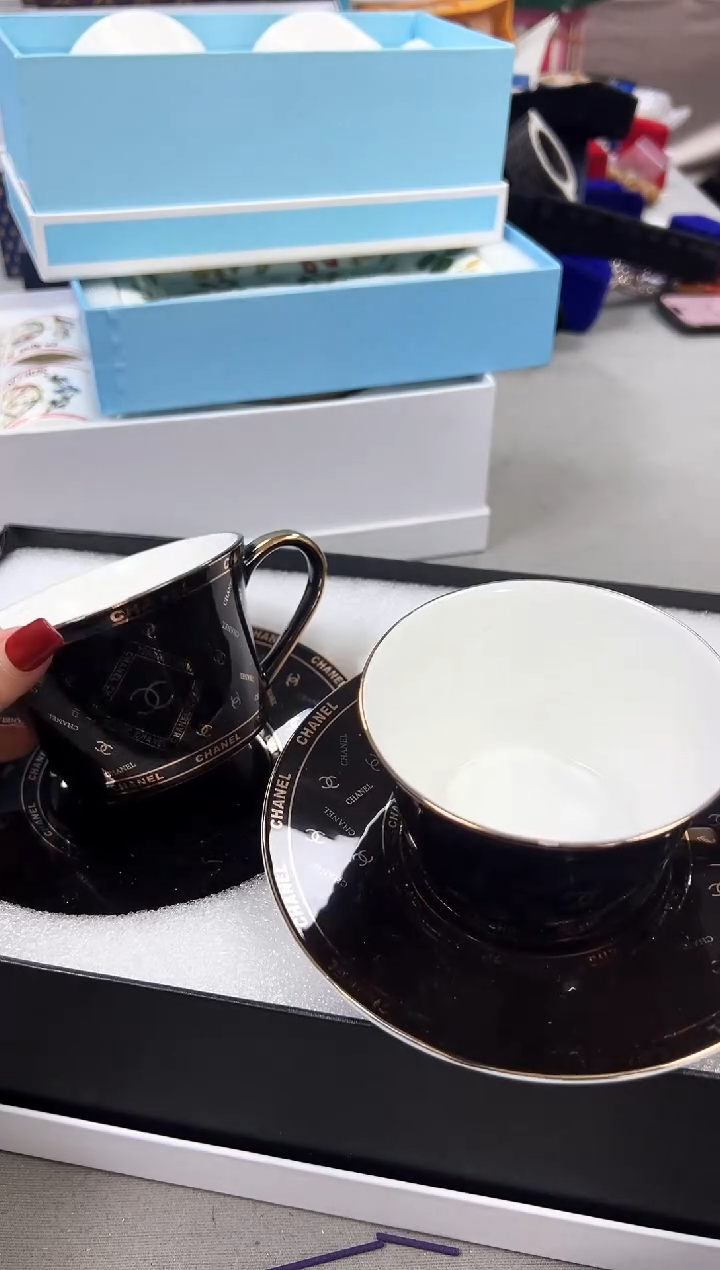 瓷片全场清货点菜就漏