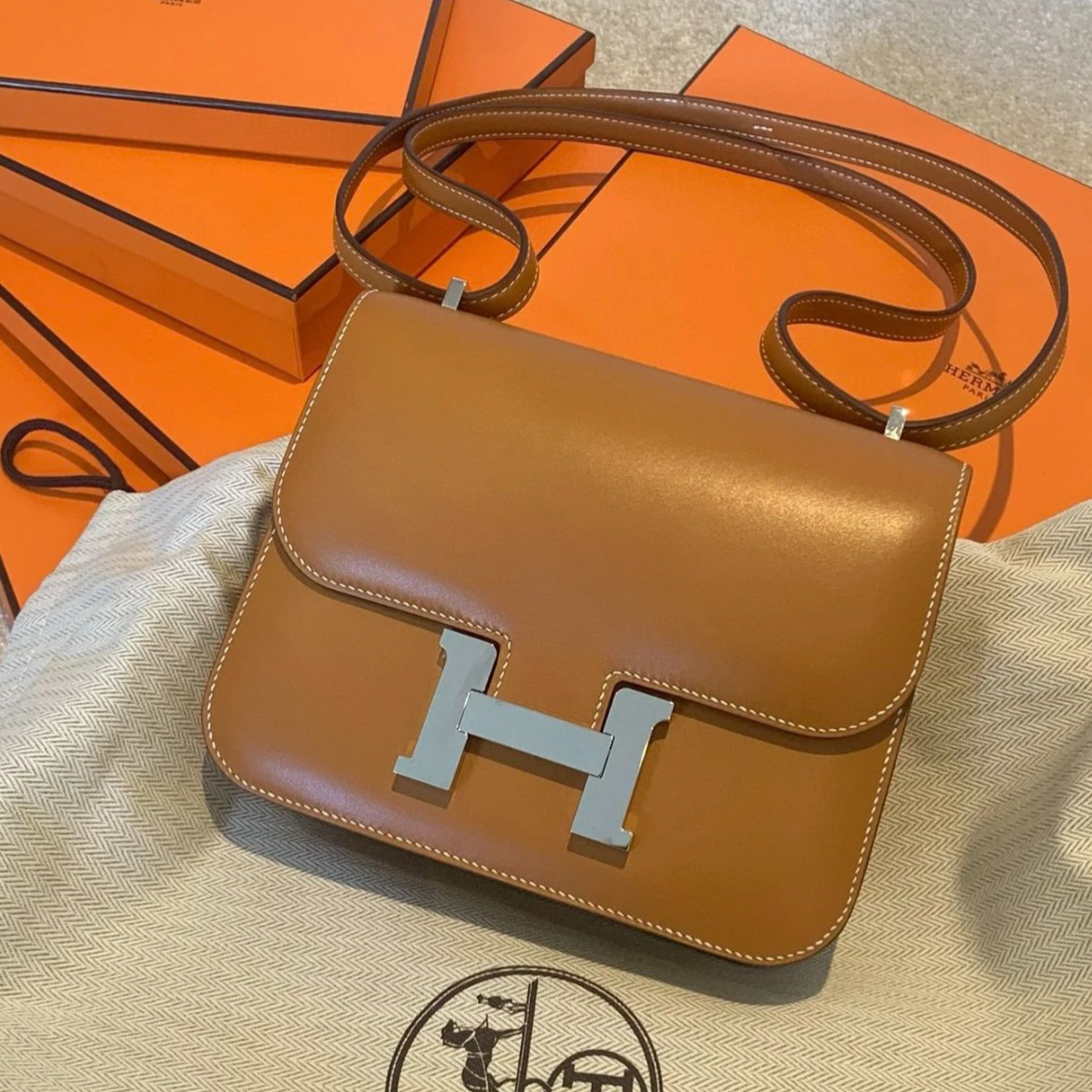 未使用 Hermes/爱马仕 7姐专场/康康19 S21沙滩金银扣  传承皮