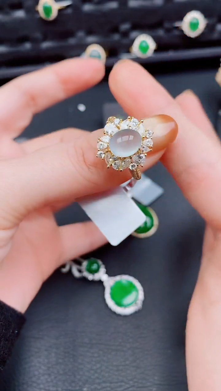 【闪购商品】翡翠戒指银S925镶嵌天然a货翡翠459