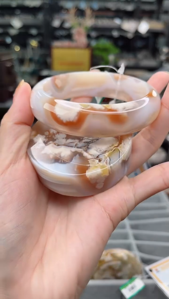 【闪购商品】石英质玉手镯未镶嵌63圈口（赠品镯心）3430276