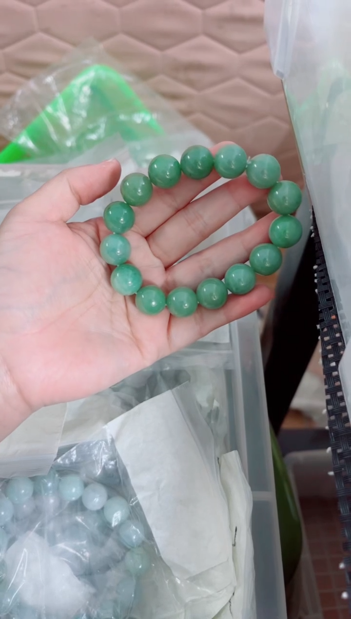 定制翡翠未镶嵌高*子翡翠