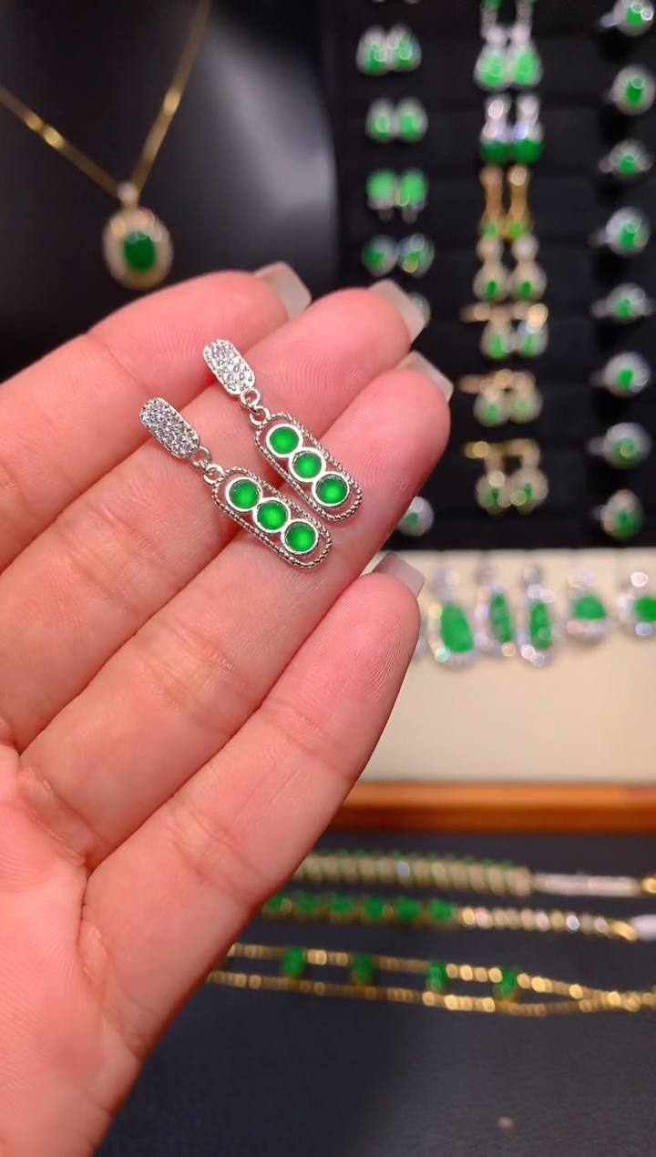 【闪购商品】翡翠耳饰银S925镶嵌耳坠