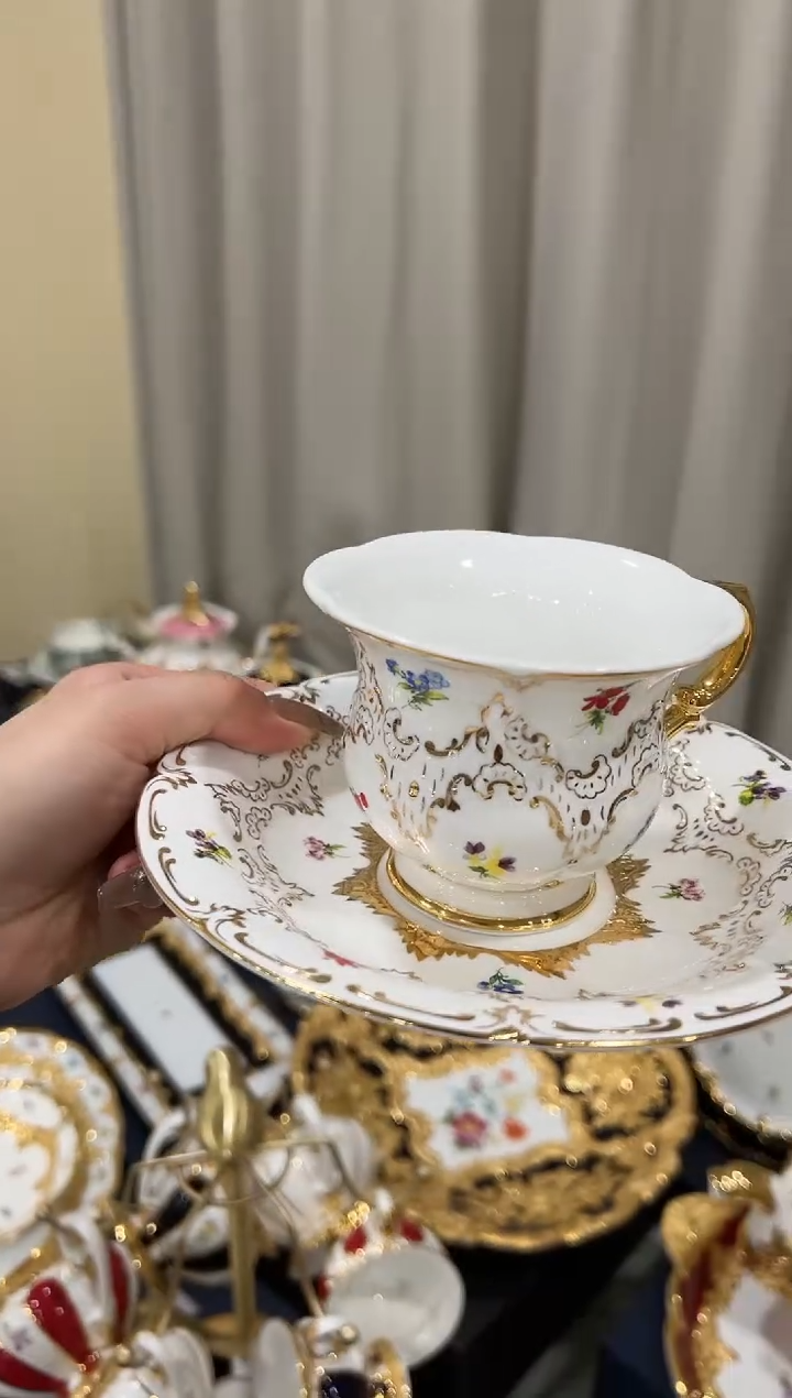 【闪购商品】杯H301--------------