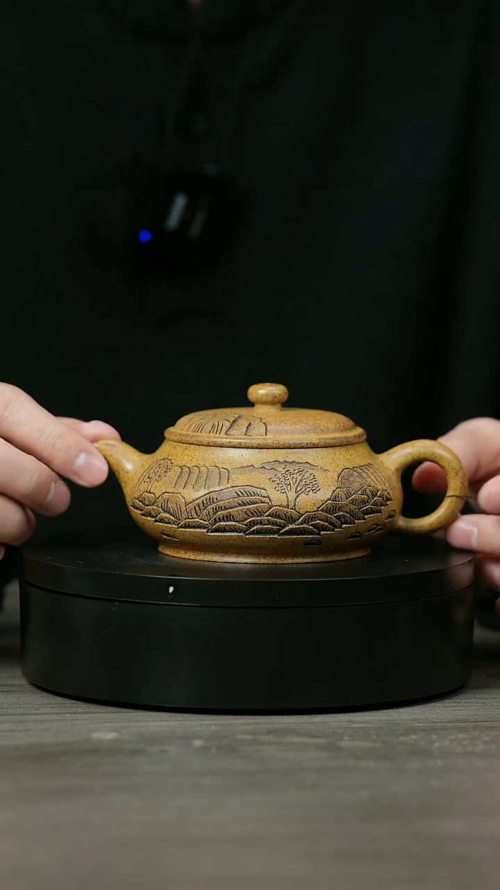 【闪购商品】紫砂茶壶H1163龙骨金砂观山明炉