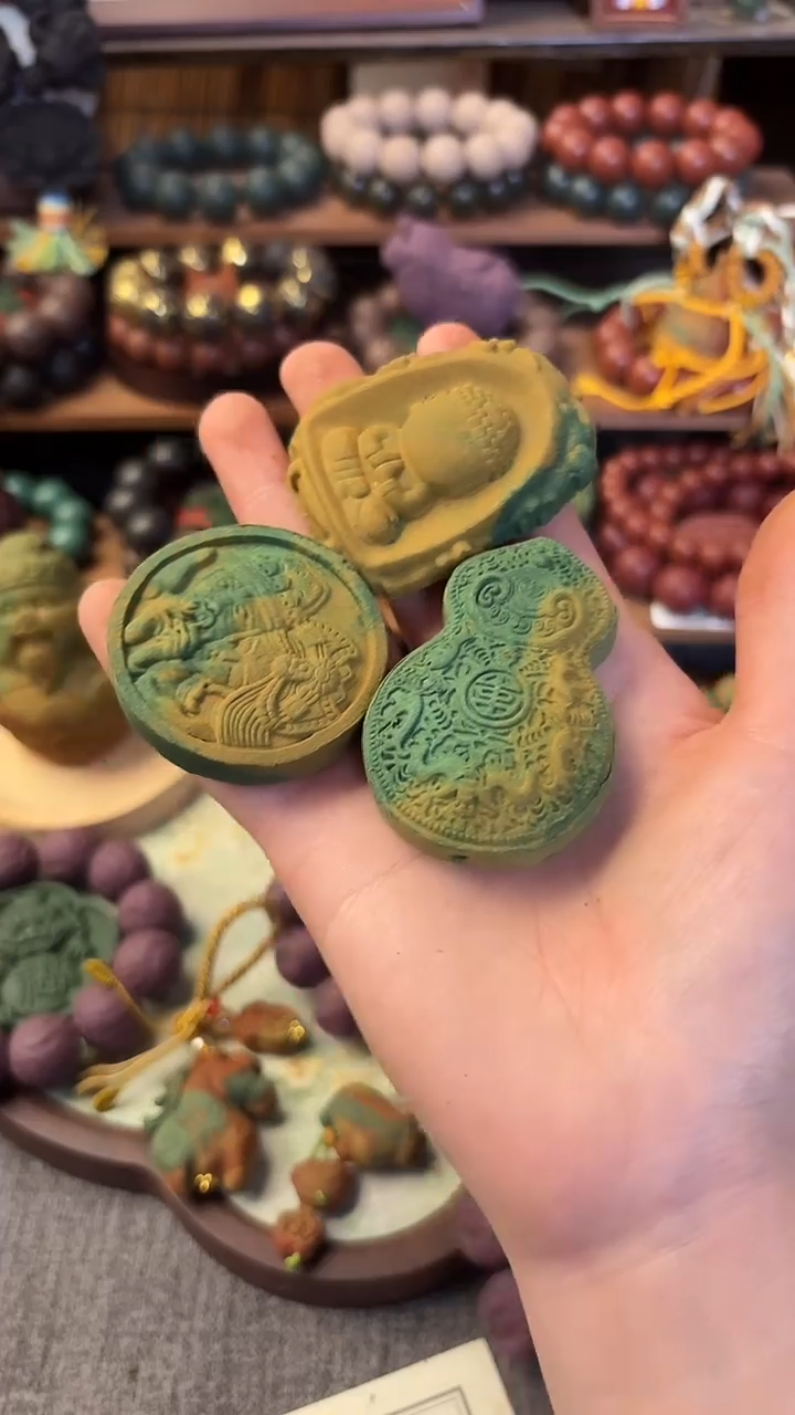 泥塑柚见清茶桂花香牌三个