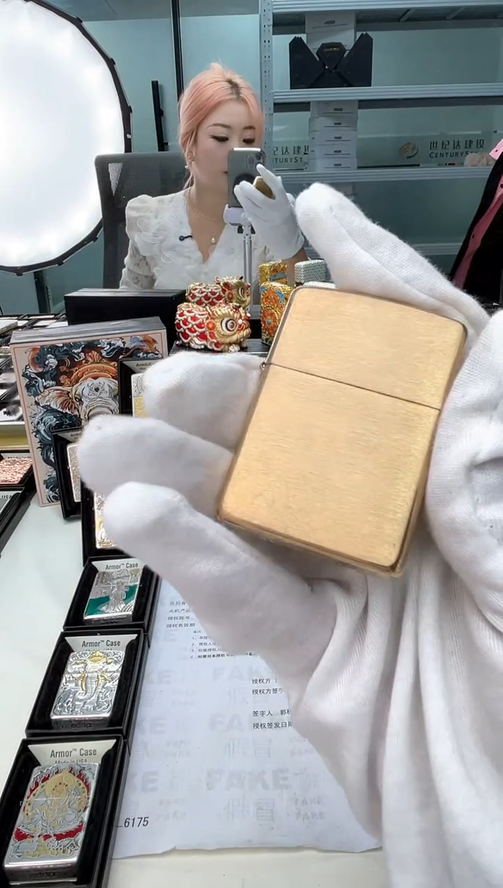 铜Zippo 黄铜盔甲拉丝光板