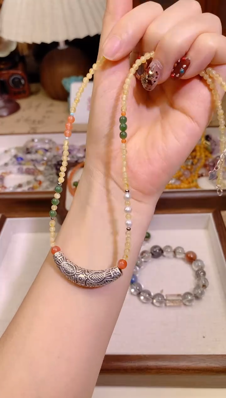 【闪购商品】蜜蜡颈饰足银镶嵌209项链